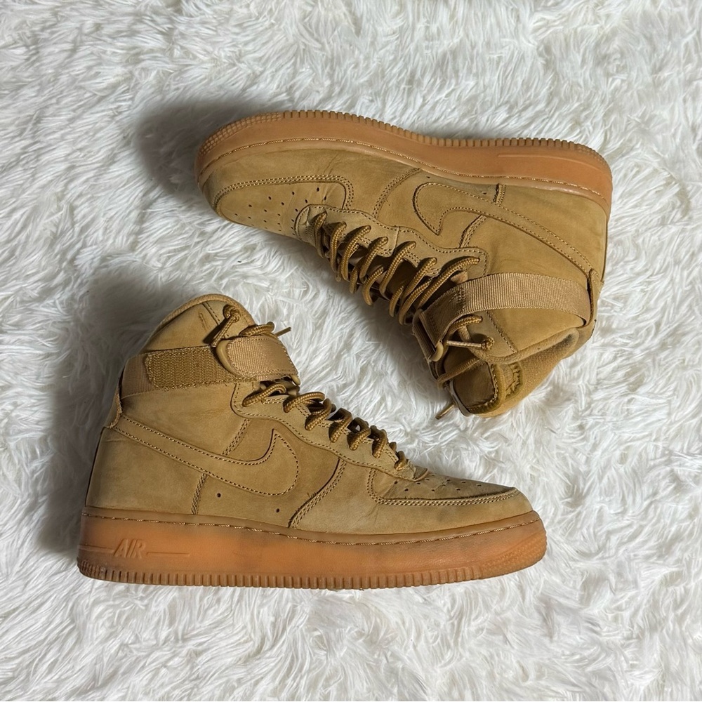 Wheat Nike Air Force 1 High Grade School Size 6Y Sneakers